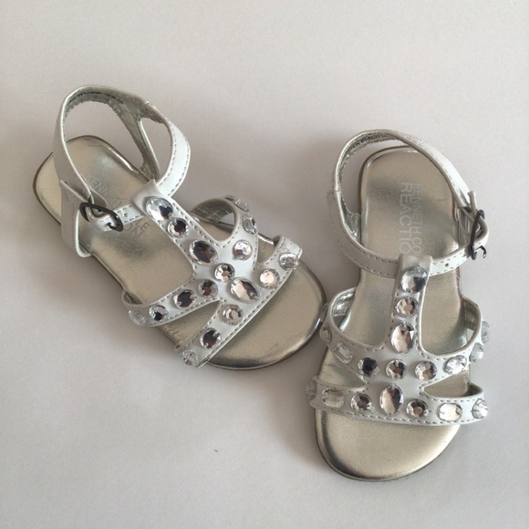 Kenneth Cole Reaction Brighten Beach 2 Jeweled T-Strap toddler girl Sandal - Picture 7 of 10